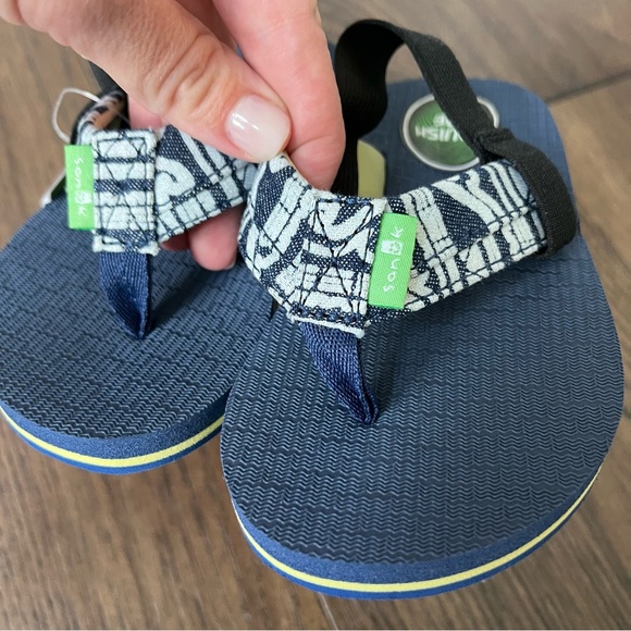 NWT Sanuk yoga mat flip flops, baby/toddler boys size 7/8 - Picture 6 of 10